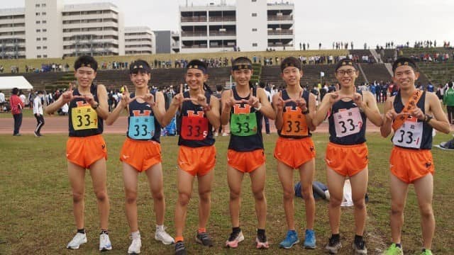 【高校陸上部】都駅伝女子13位、男子18位歴代記録更新